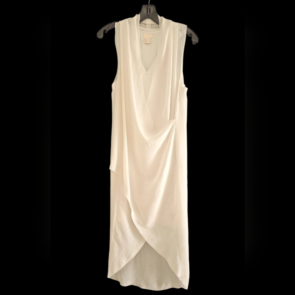 H&M Light Weight Elegant White Sleeveless Dress SIZE  2